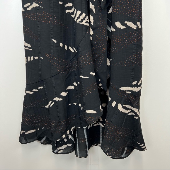 Cupcakes & Cashmere Ella Patchwork Midi Wrap Dress Large Zebra Stripes Pattern - Picture 8 of 12